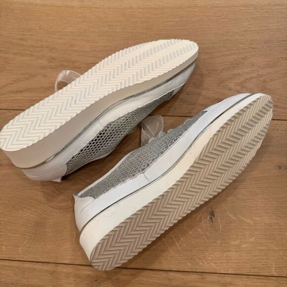 NOVALEE GLITTER MESH PLATFORM SNEAKERS IN SILVER - Picture 6 of 11